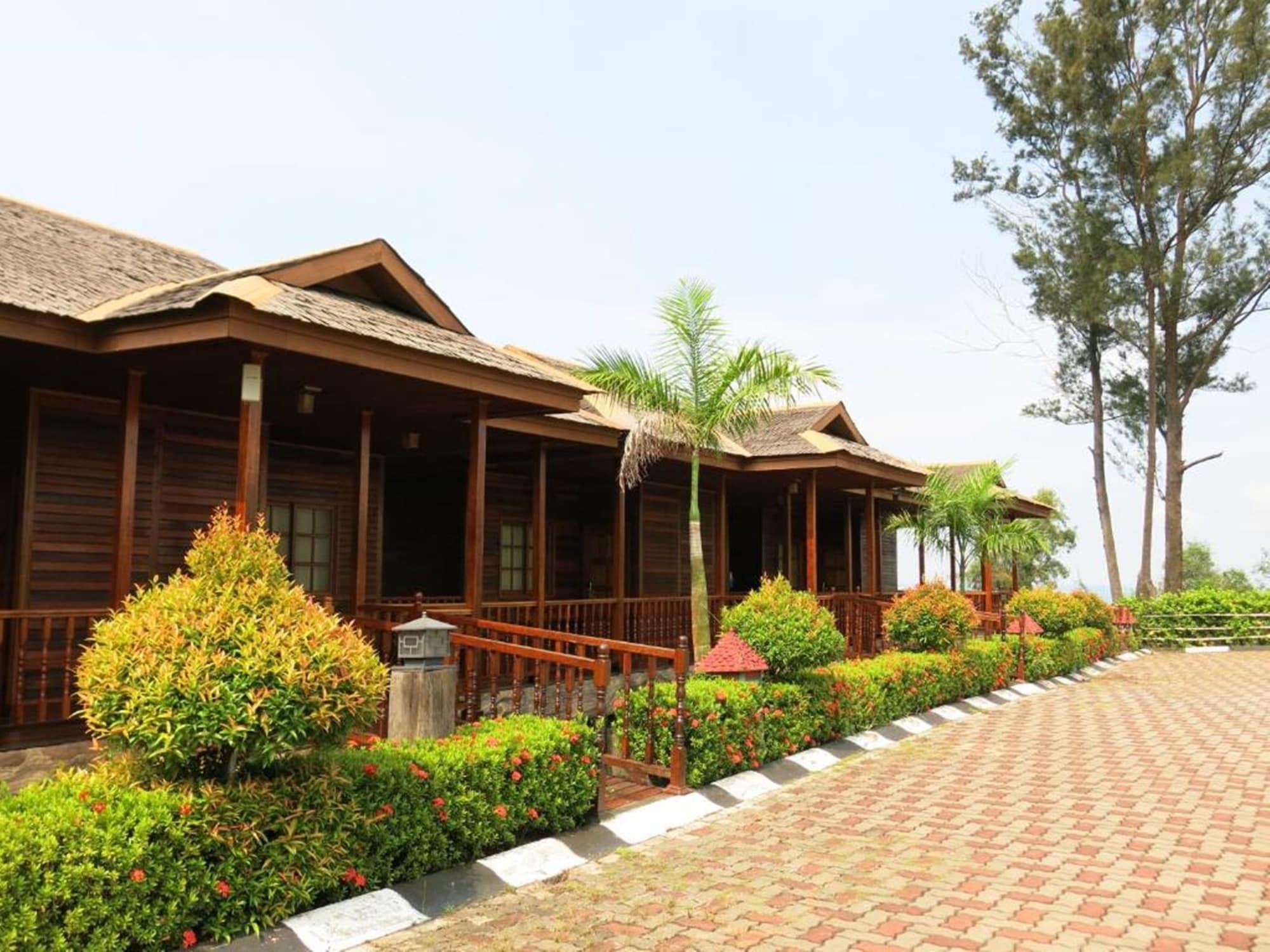 Ktm Resort Batam Sekupang Exterior photo