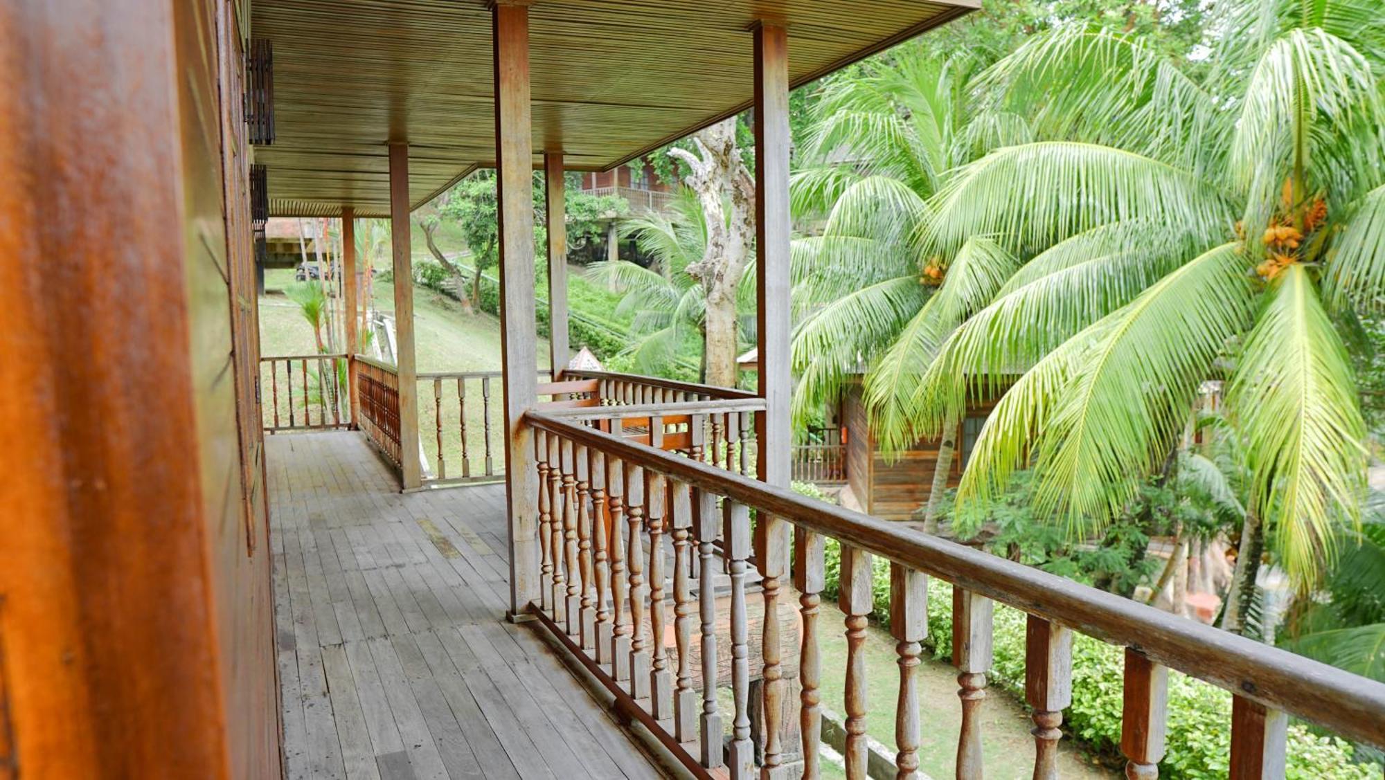 Ktm Resort Batam Sekupang Exterior photo